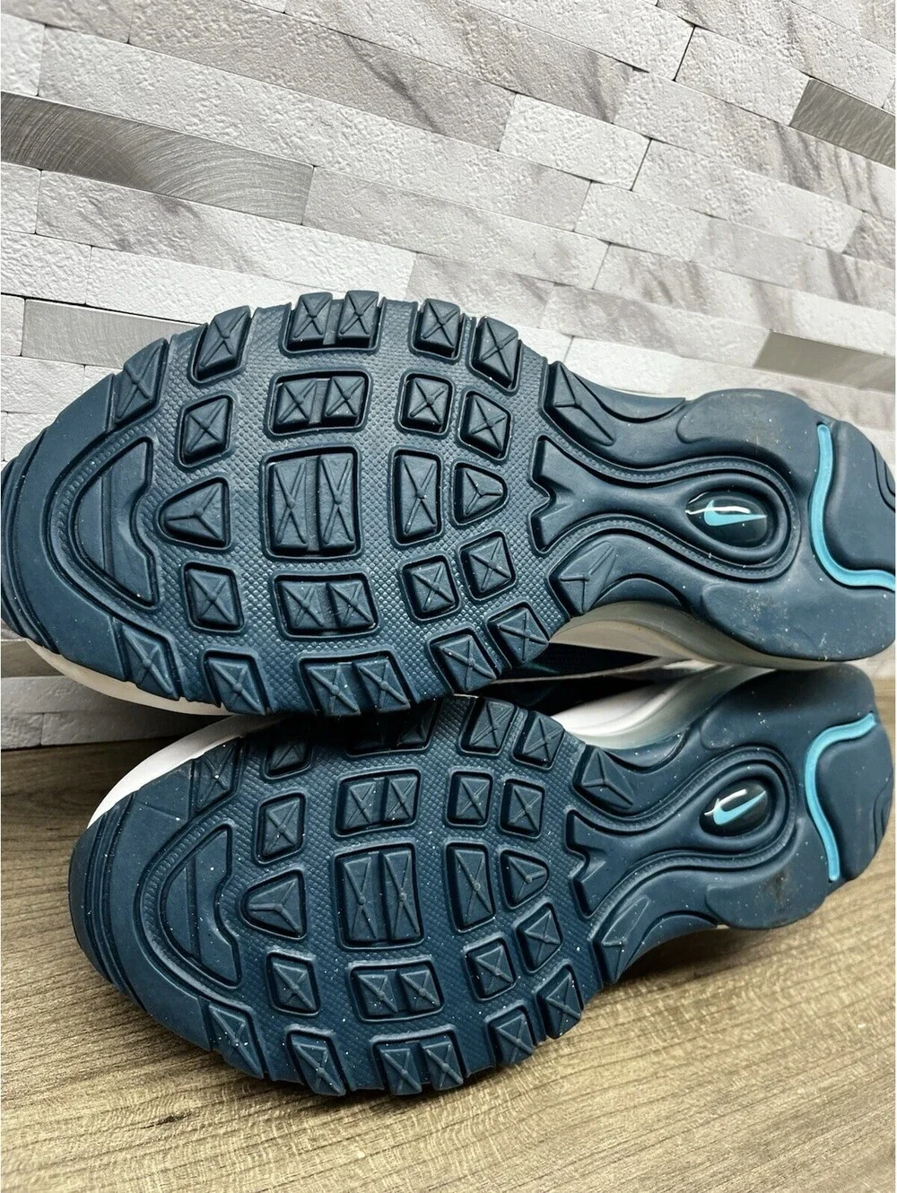Nike BV0050-100 Air Max 97 Spirit Teal (GS) Women’s Size 6Y